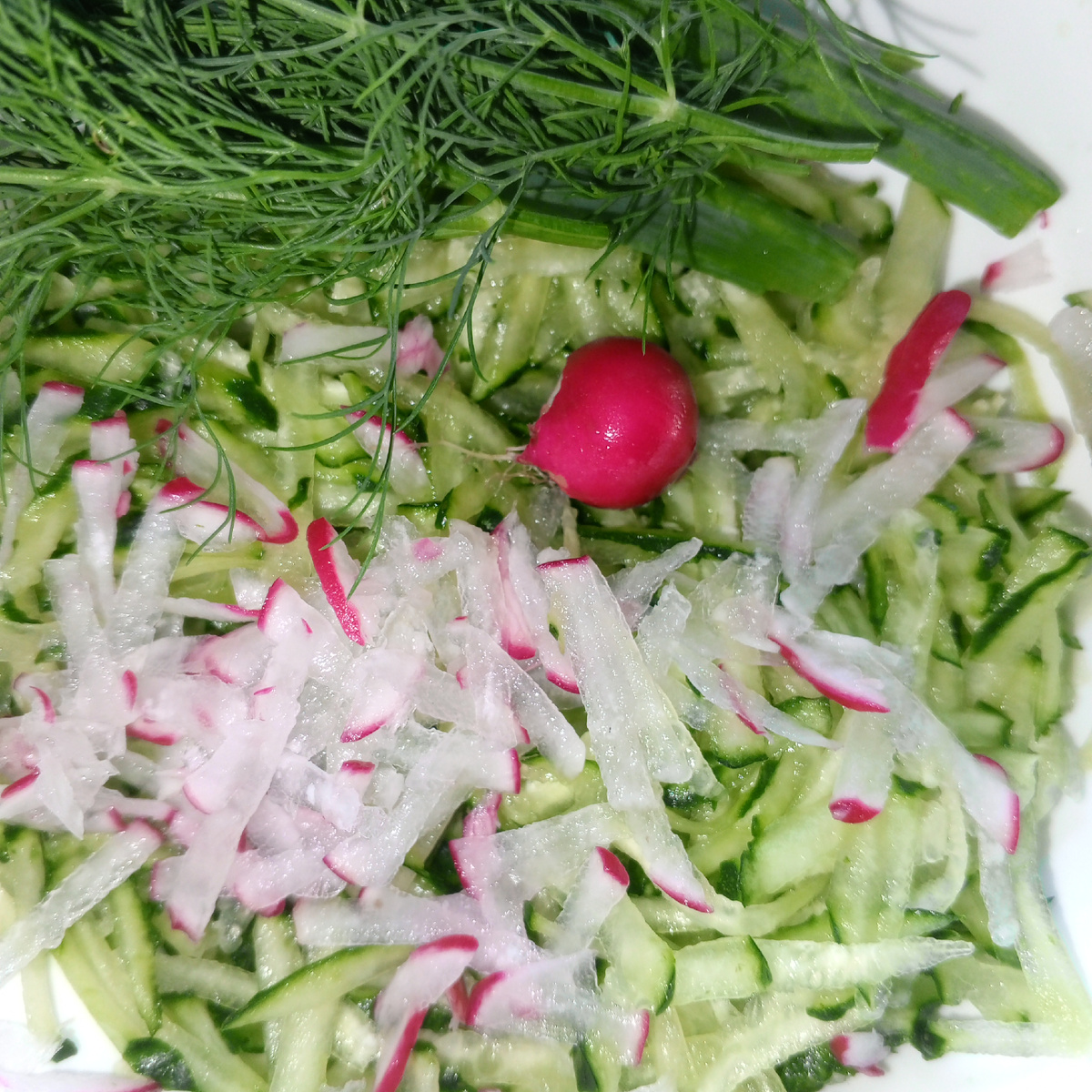 Начало. Редиска была крупной, мелкую положила для красоты)