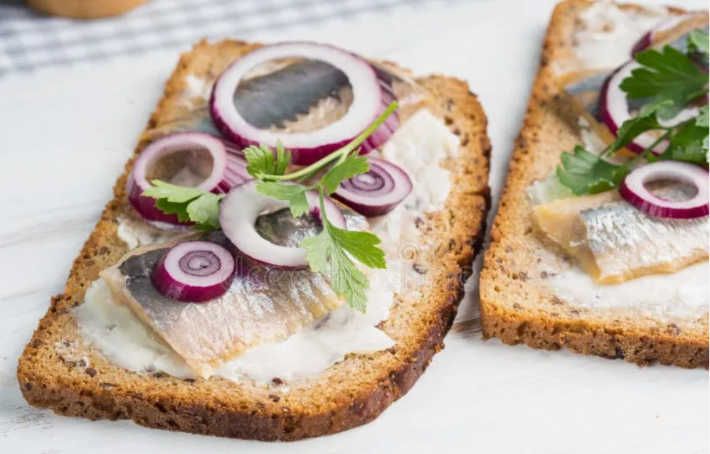 Смёрребрёд. Из открытых источников