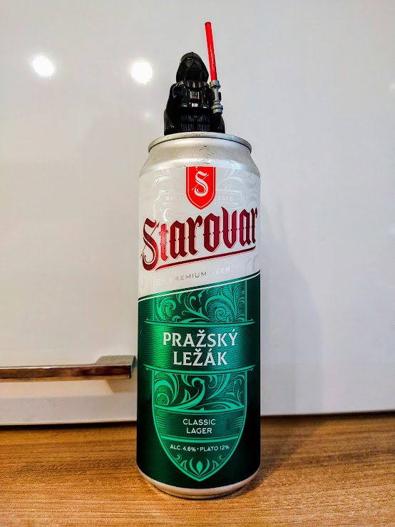 Оформление по мне так очень не дурственное, этикетка шершавая, приятная на ощупь.