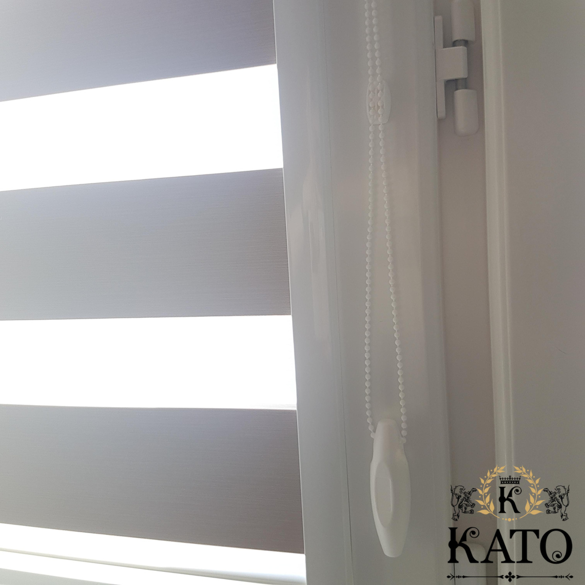 Рулонные шторы день-ночь