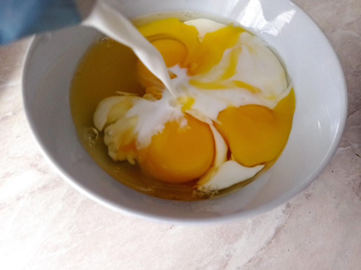 Просто добавляю молоко