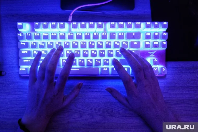 Перед выходом нового хоррора курганцы поиграли в недавний ремейк
Фото: Екатерина Сычкова © URA.RU