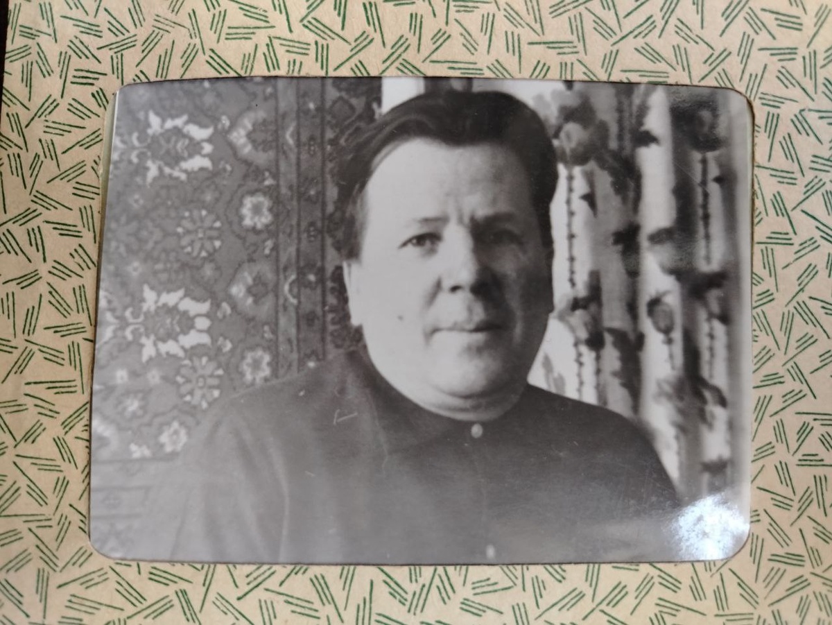 Мой дедушка Володя по папиной линии