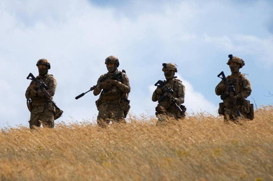    Социальные сети