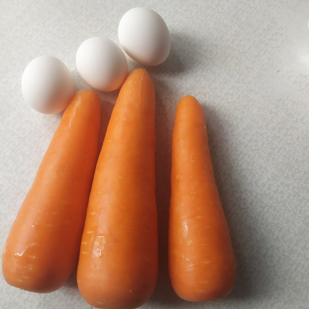 Красивая морковь.