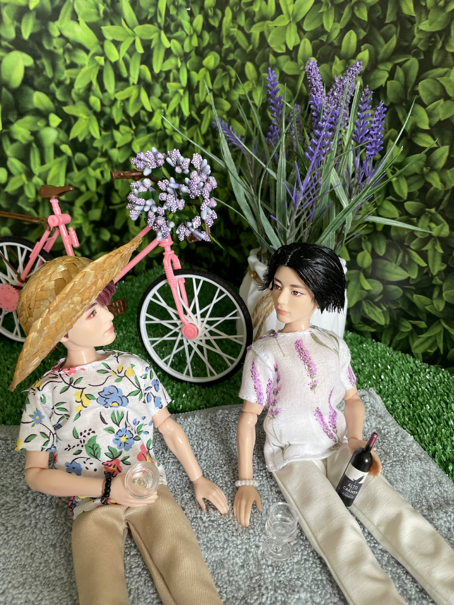 Куда же без красного вина)