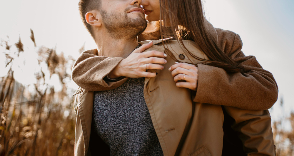 Мужской флирт: что это и зачем он нужен