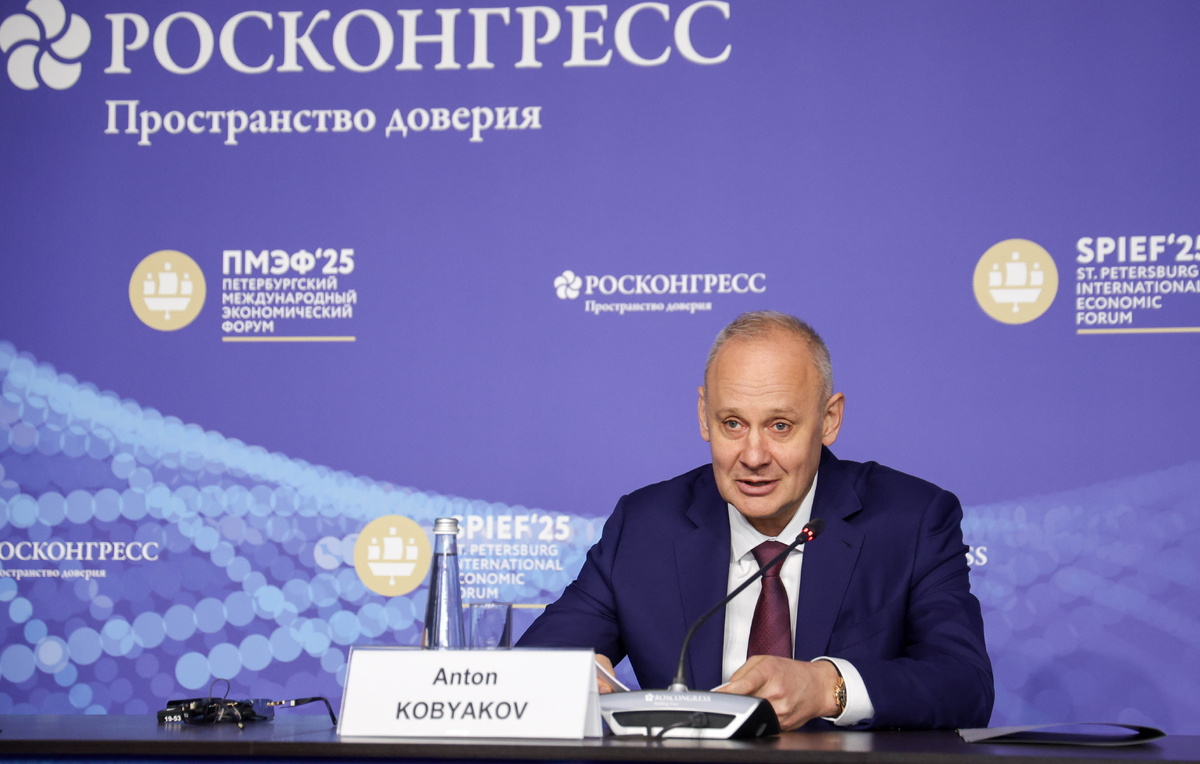    Советник Президента РФ, ответственный секретарь Организационного комитета Антон Кобяков  Кирилл Кухмарь/ТАСС