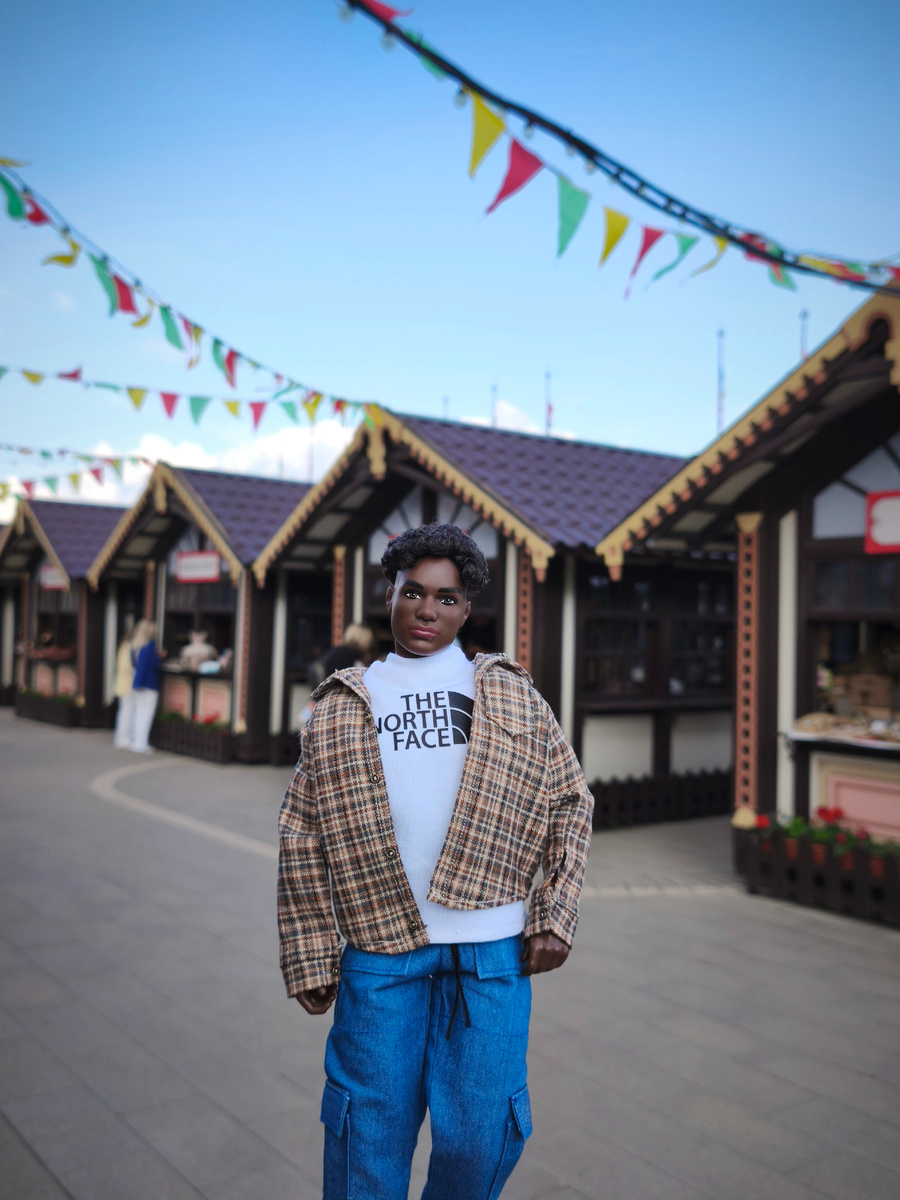 Кен Looks #25 (Майк)