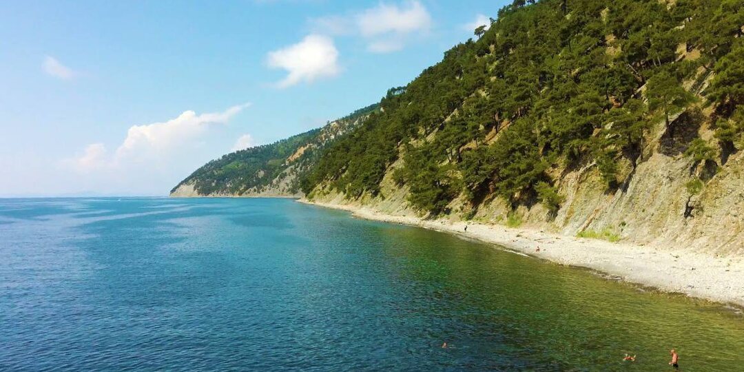 Где купаются нудисты в Геленджике? Полиция Сочи задерживает «раскрепощенных» отдыхающих