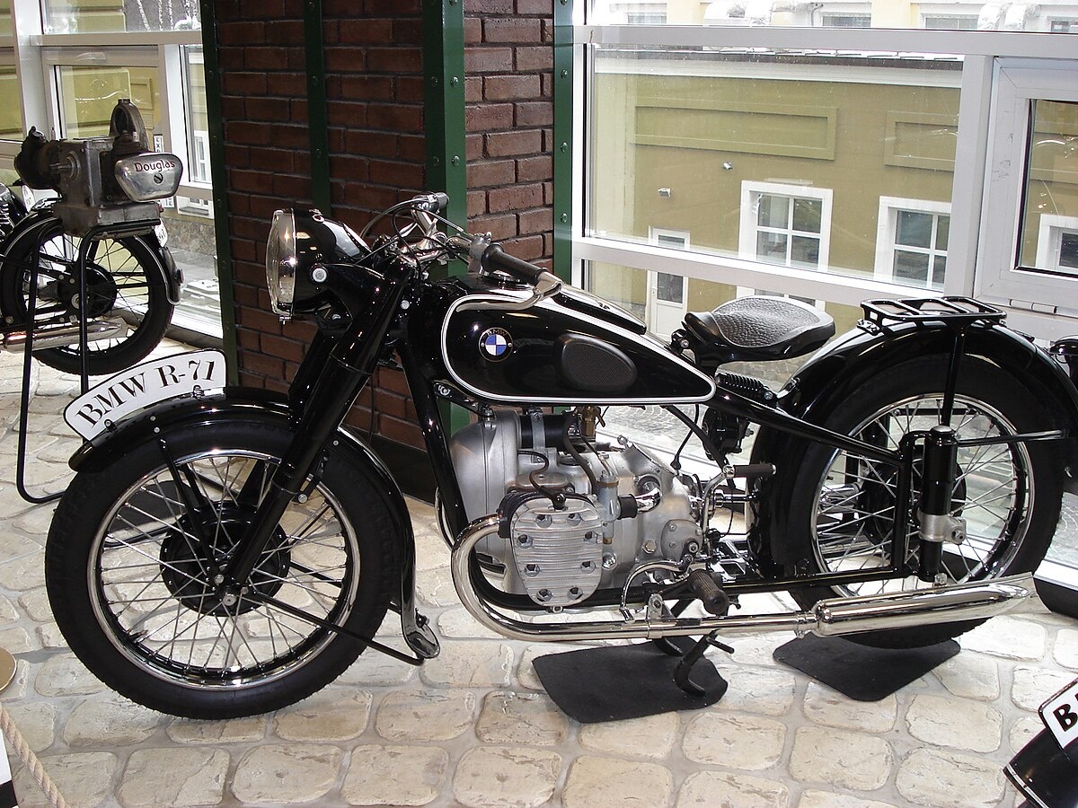BMW R71