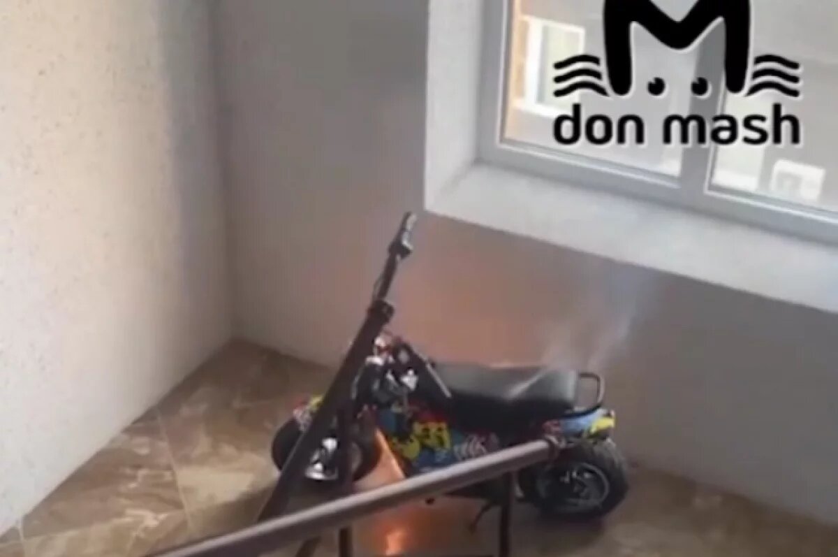    Mash: у сына комбата Моторолы взорвался игрушечный мотоцикл