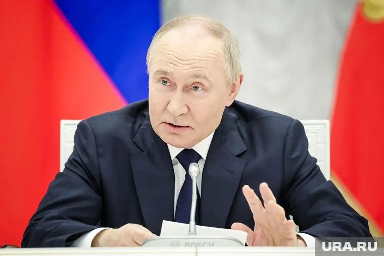 Путин отметил, что на текущий момент у ВС РФ нет цели по контролю над Сумами
Фото: Роман Наумов © URA.RU