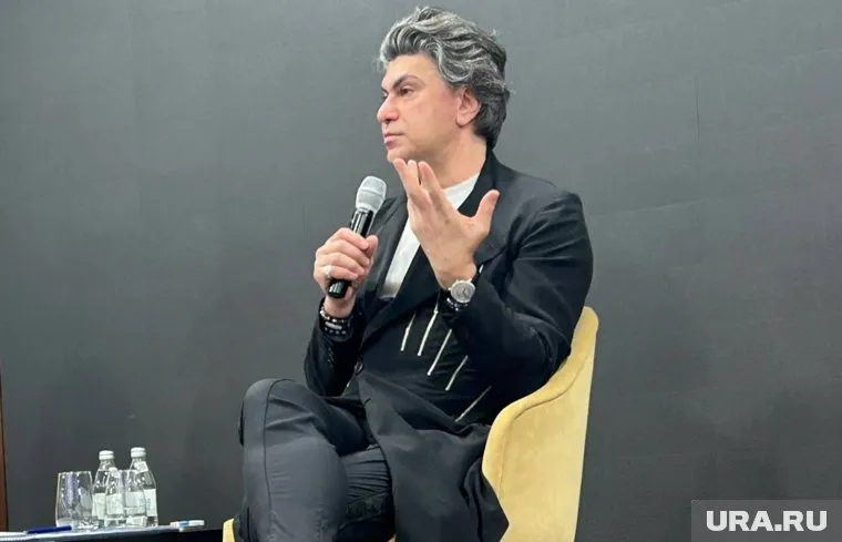 В Челябинске прошла творческая встреча с Николаем Цискаридзе
Фото: Алина Яковлева © URA.RU