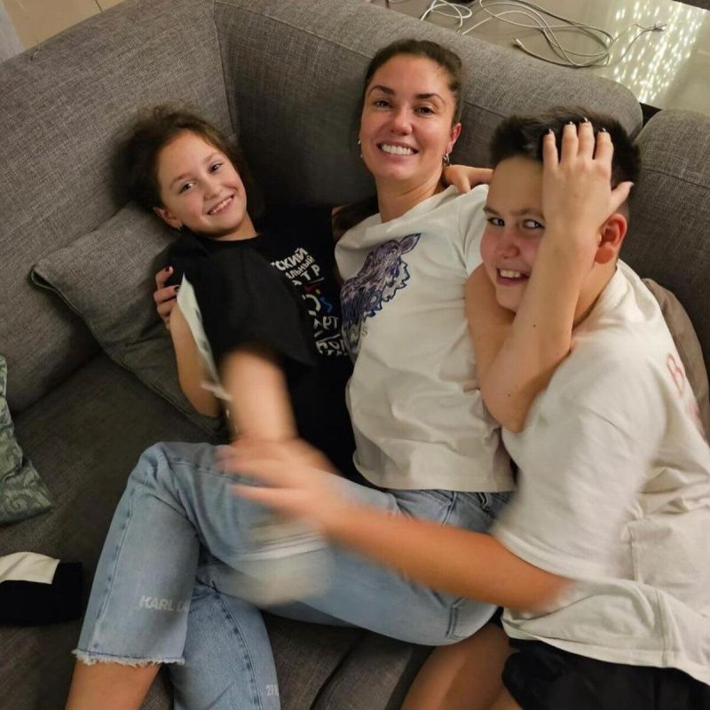   Соцсети Агаты Муцениеце