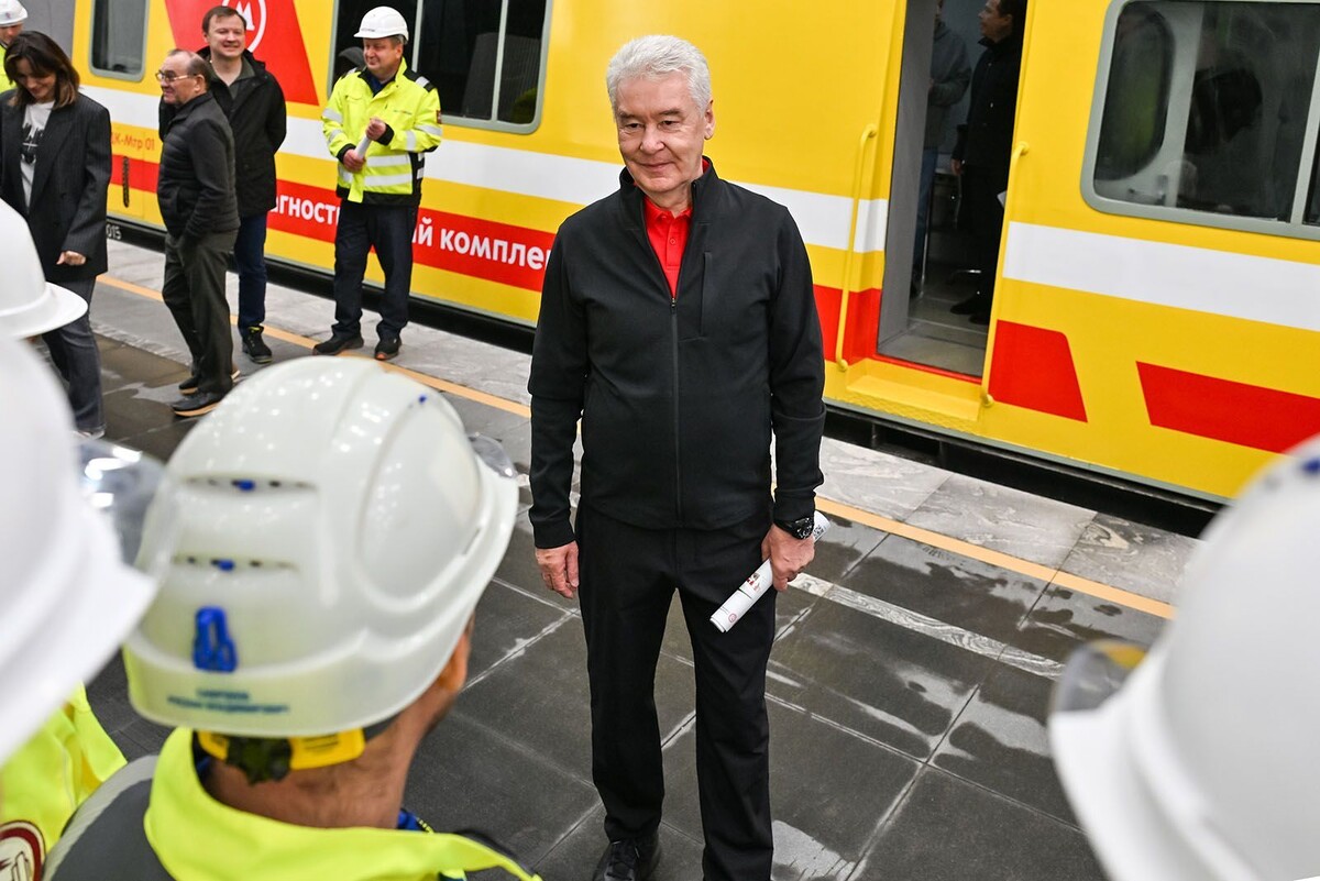    Сергей Собянин запустил новый участок метро от "Новаторской" до "ЗИЛа"