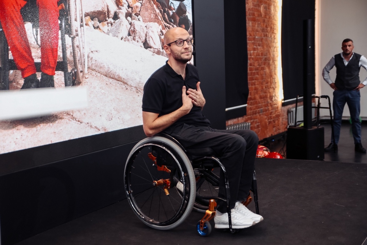 Дмитрий Чешев Мотивационный спикер 