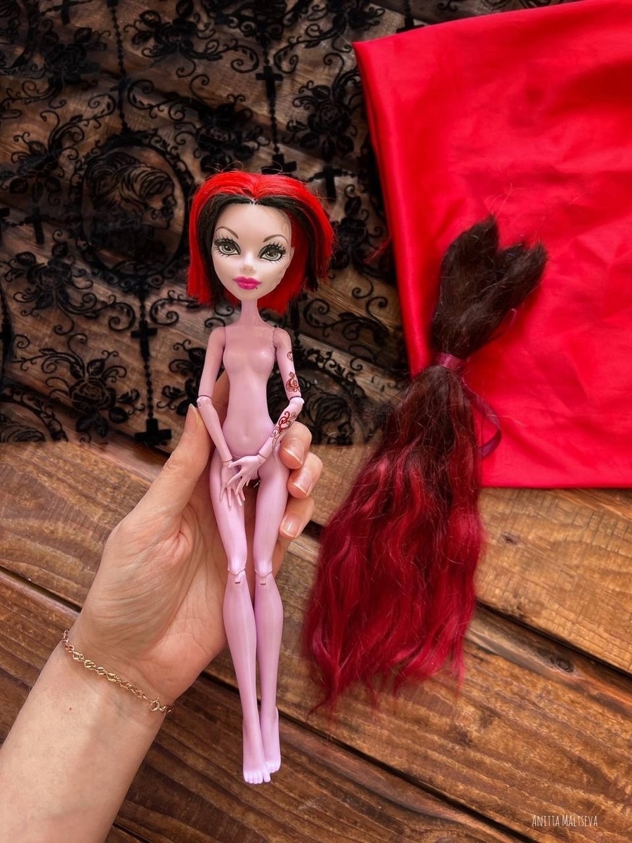 Заметили то самое готическое кружево? Весь проект задумался только ради него