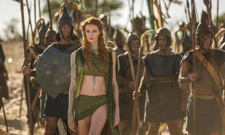 Кадр из сериала "Падение Трои". Афродита