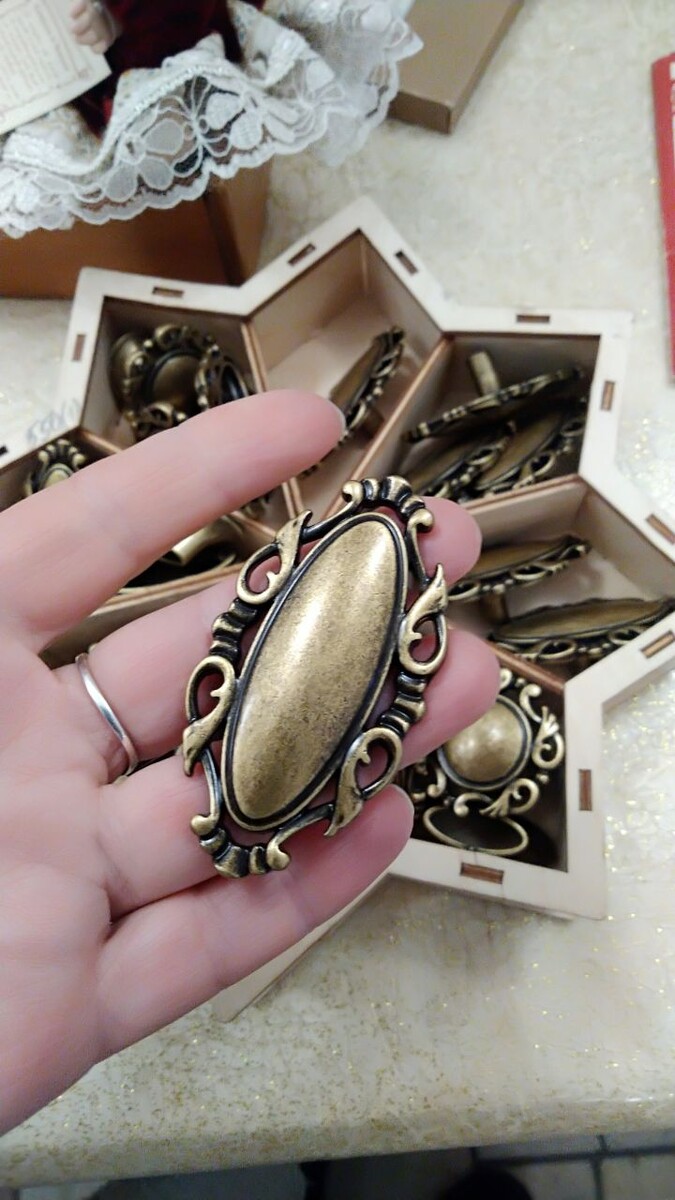 Ручки, не винтаж, но стильные