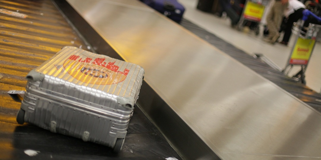 Как пройти досмотр в аэропорту? Все этапы от входного контроля до посадки