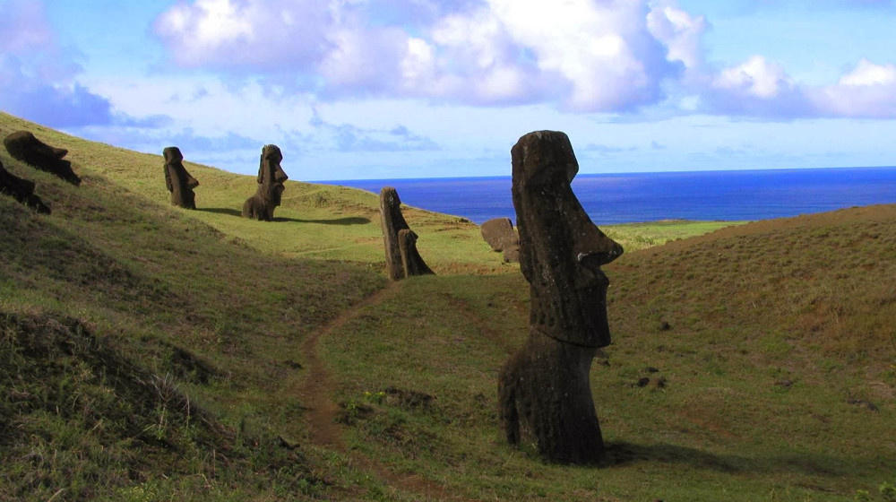   Тайны забытых островов где до сих пор живут неизвестные цивилизации