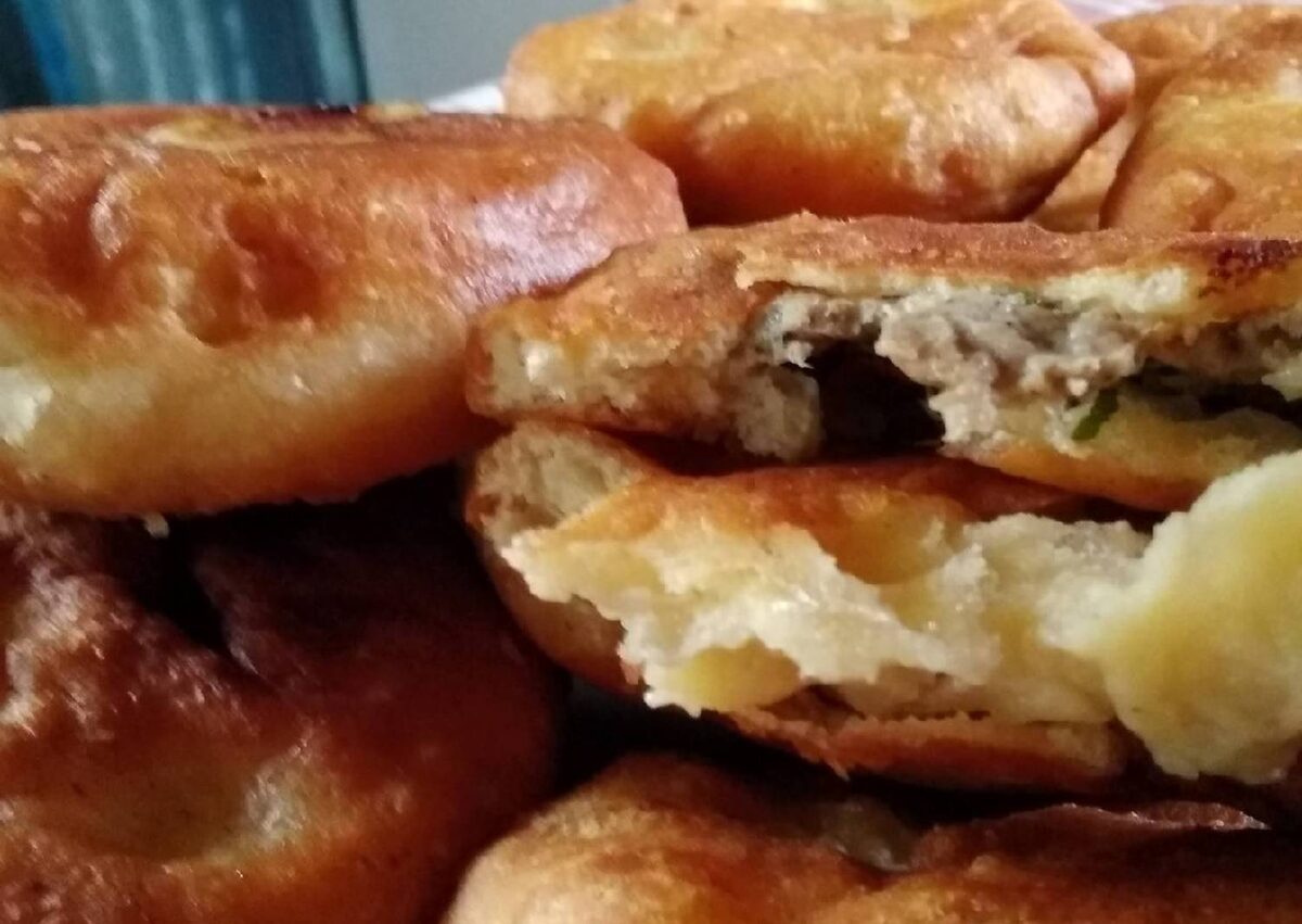    Беляши и чебуреки два легендарных соблазна