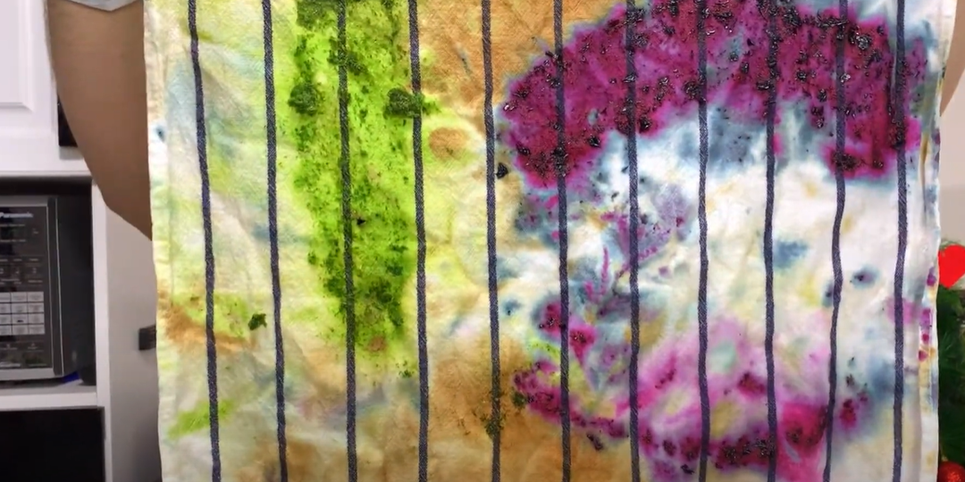 Битва отбеливателей: какой лучше справится с кухонными пятнами на старых полотенцах?