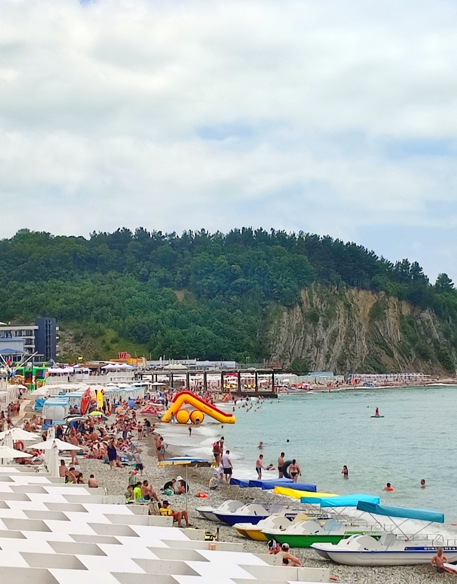 Ольгинка, пляж