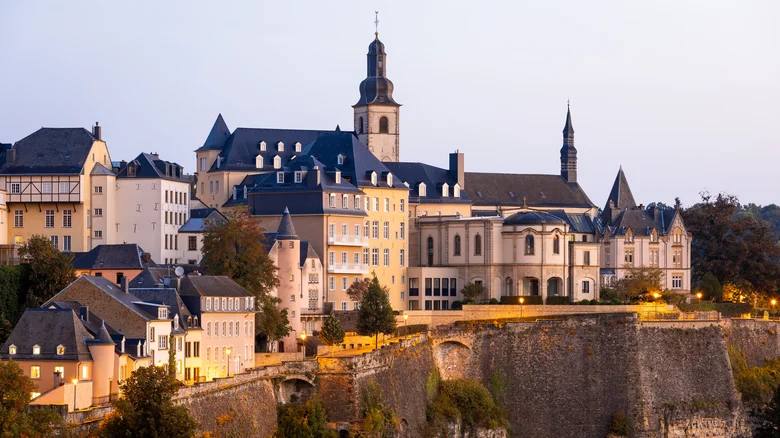 Фото взято здесь: https://lyl.su/luxembourg