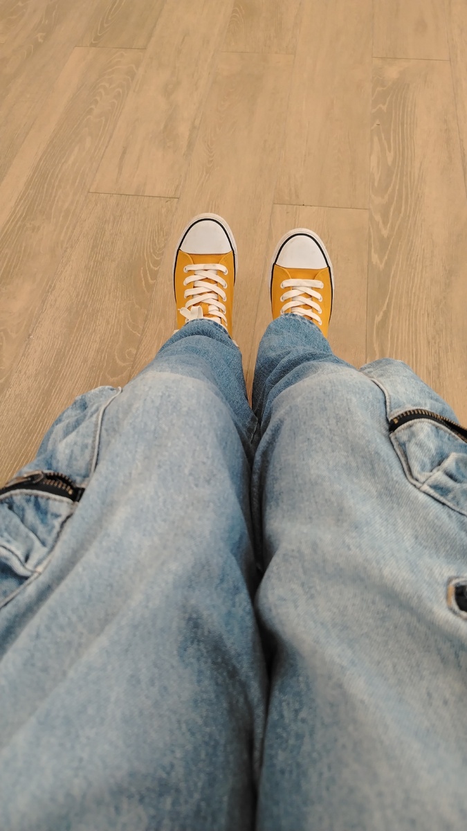 Жду скорую.  