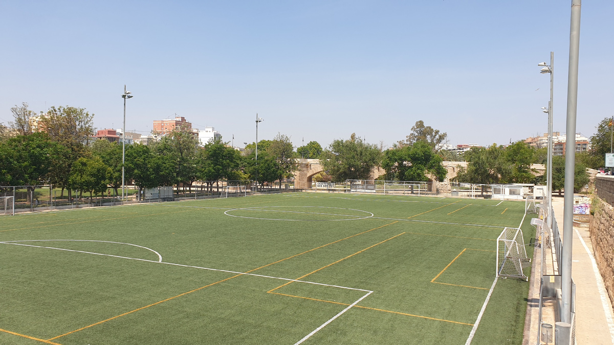 Школы Испании