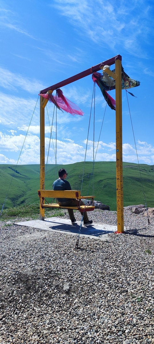 Качели я люблю :)