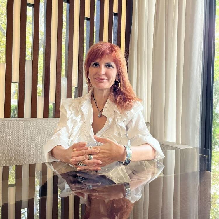 Политолог и литературовед Ануш Седракян