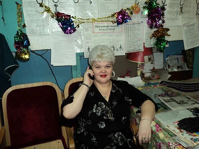 Лилия Александровна на работе.