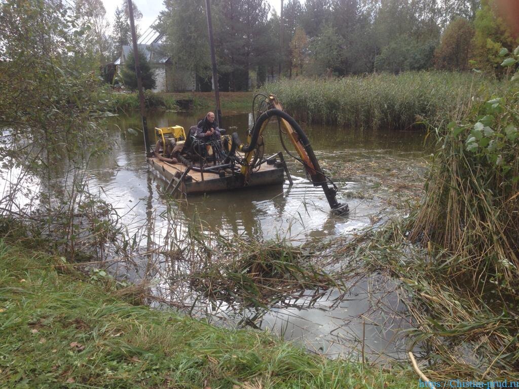 Очистка пруда земснарядом