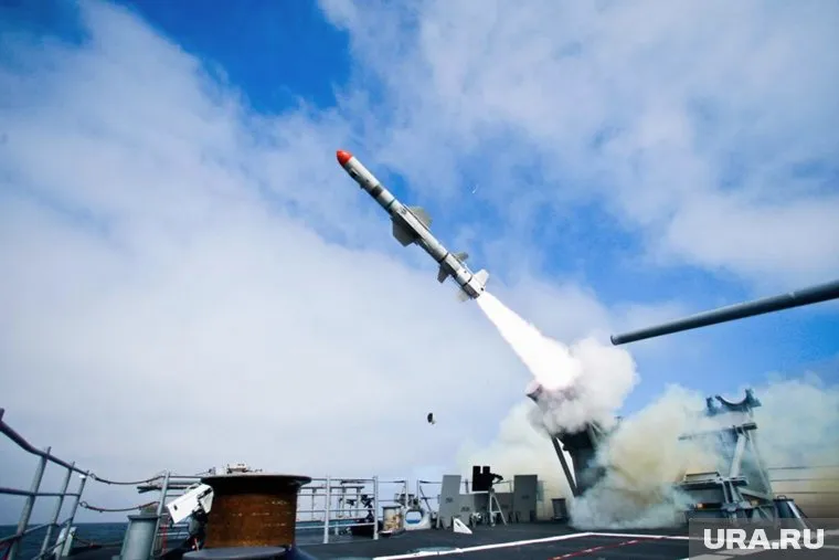 США нанесли удары по трем ядерным объектам Ирана
Фото: U.S. Navy