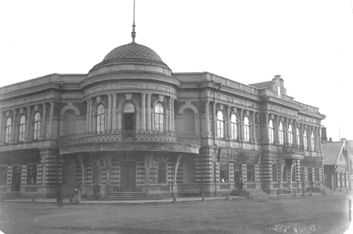    Дом купца Гадалова.