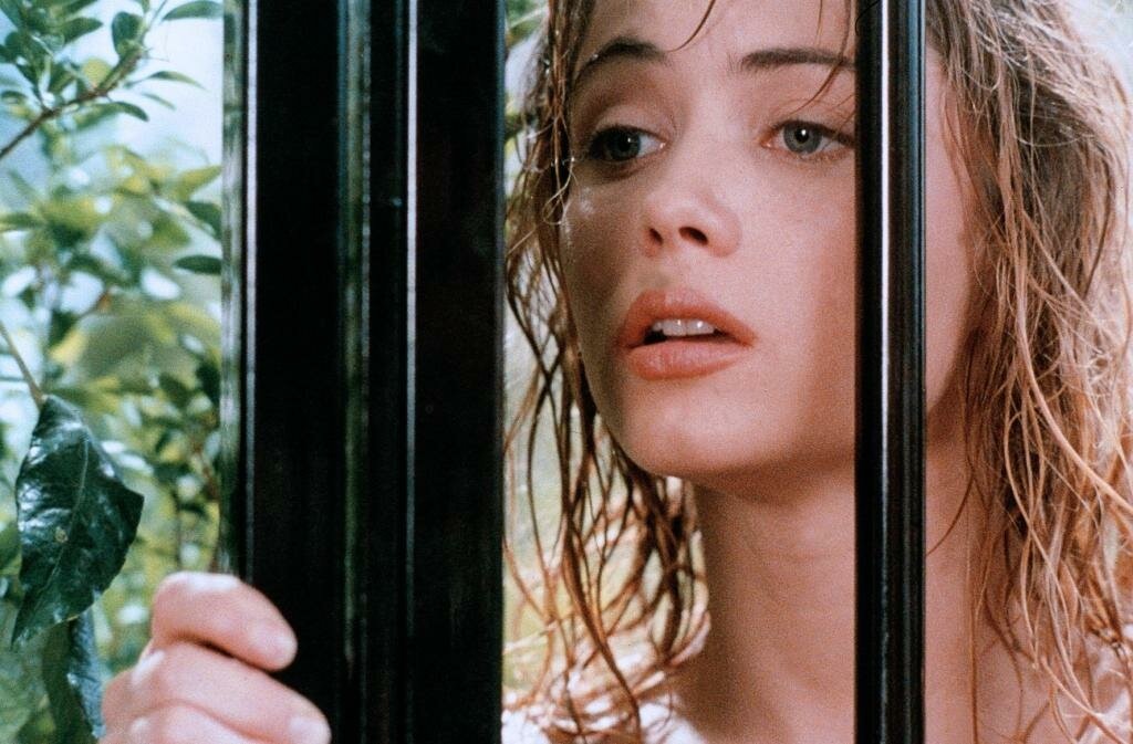 "Налево от лифта"   1988г