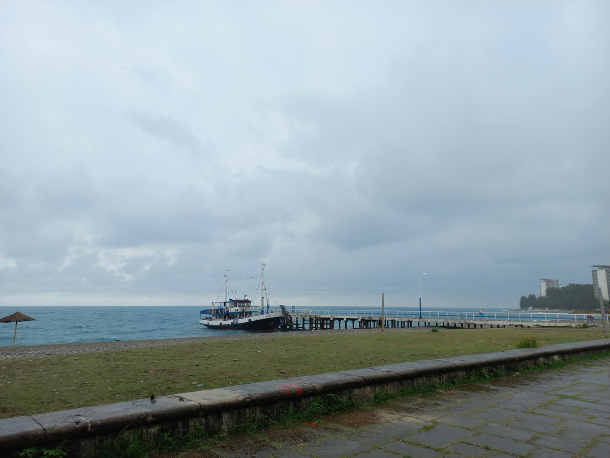 Городской пляж.