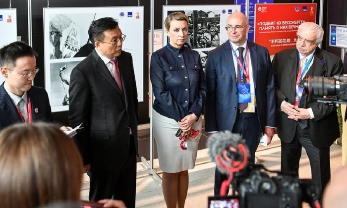    В Санкт-Петербурге открылась российско-китайская фотовыставка к 80-летию Победы в Мировой антифашистской войне