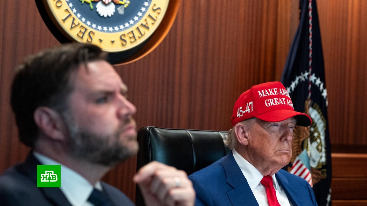    Появились кадры, как Трамп и его команда следили за нанесением ударов по Ирану