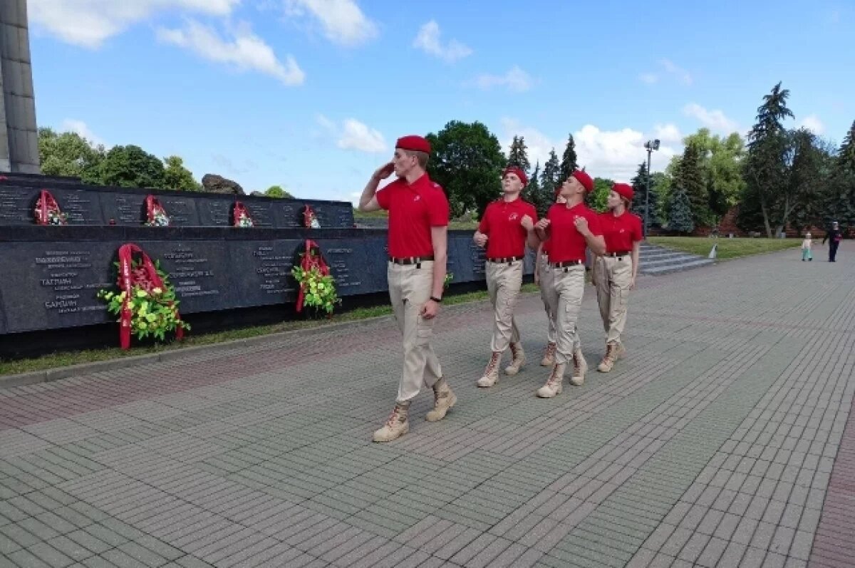    Губернатор НСО Травников принял участие в мероприятиях годовщины начала ВОВ