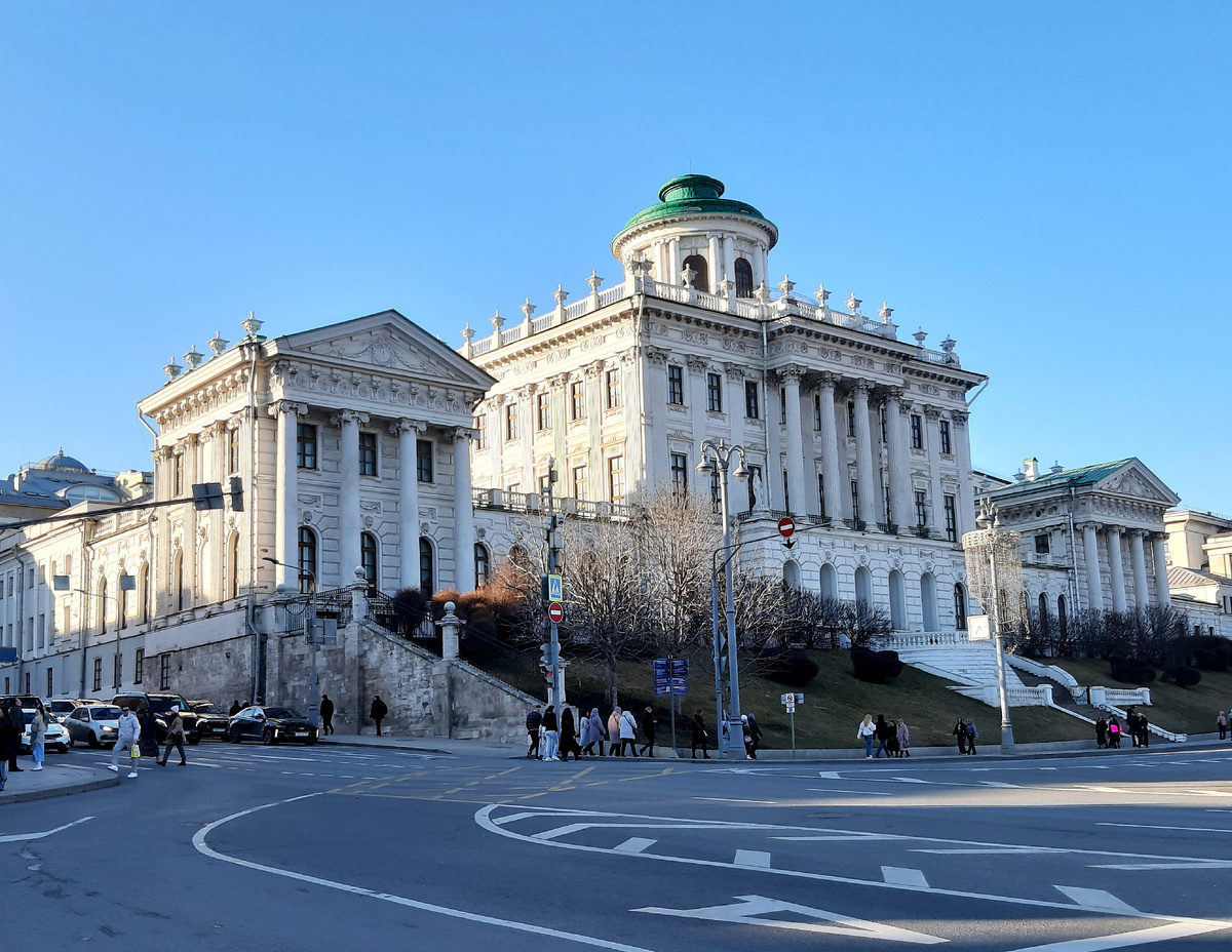 Дом Пашкова. Москва. Архитектурный стиль - Классицизм.
