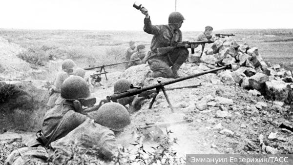     Фото: Эммануил Евзерихин/ТАСС   
 Текст: Владимир Нагирняк