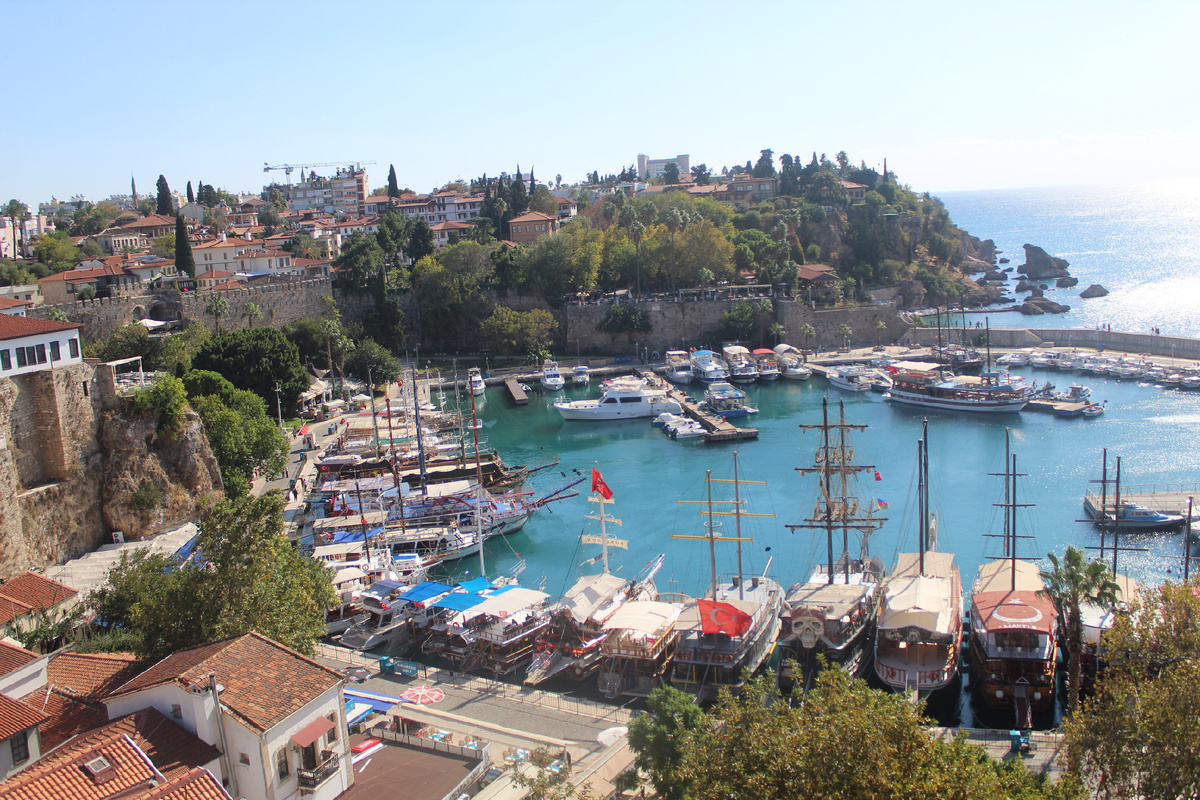 В Анталии хорошо, но есть места поинтереснее!