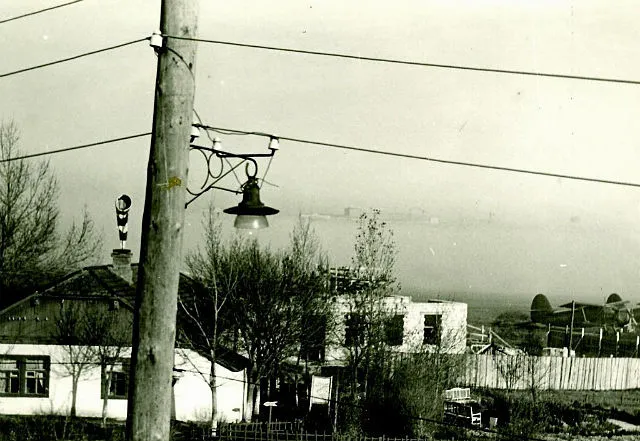 Первое здание аэропорта 1939 года постройки. Фото 1957 г.