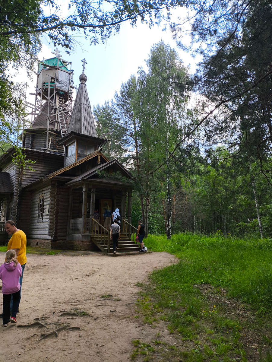 Фото автора. Церковь Казанской иконы Божией матери.