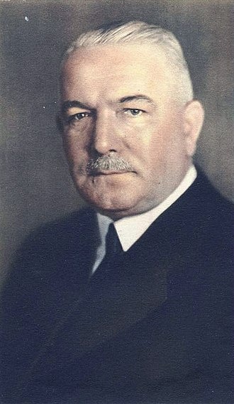 Барон Константин Карл Герман фон Нейрат (фон Нойрат) (2 февраля 1873 — 14 августа 1956) — немецкий дипломат, министр иностранных дел Германии (1932—1938); рейхспротектор Богемии и Моравии (1939—1943), после сентября 1941 года занимал должность рейхспротектора только номинально, будучи фактически отстранённым Гитлером от исполнения обязанностей; обергруппенфюрер СС (21 июня 1943)