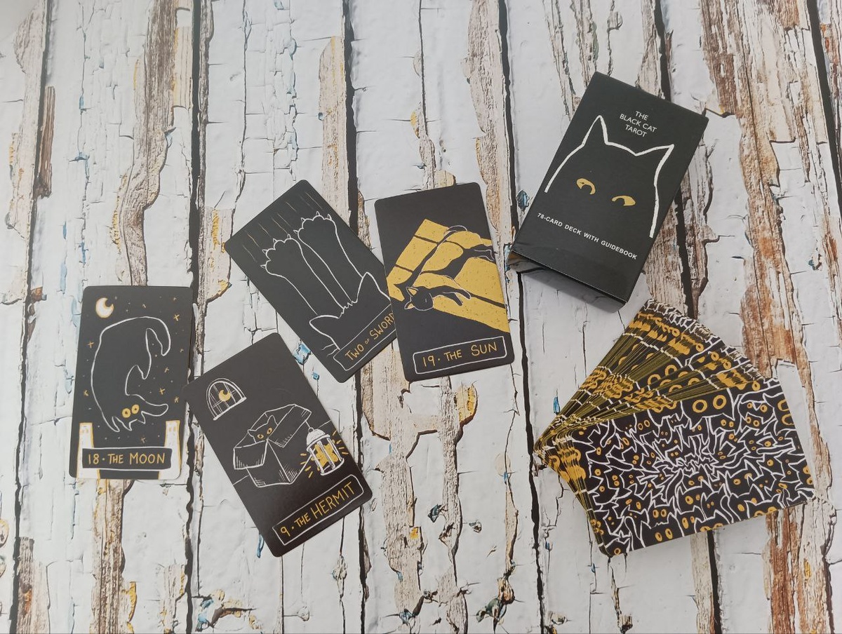 The black cat tarot
